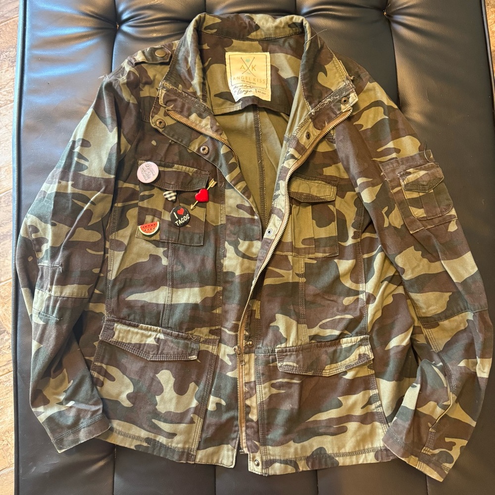 Angel Kiss Camouflage Jacket